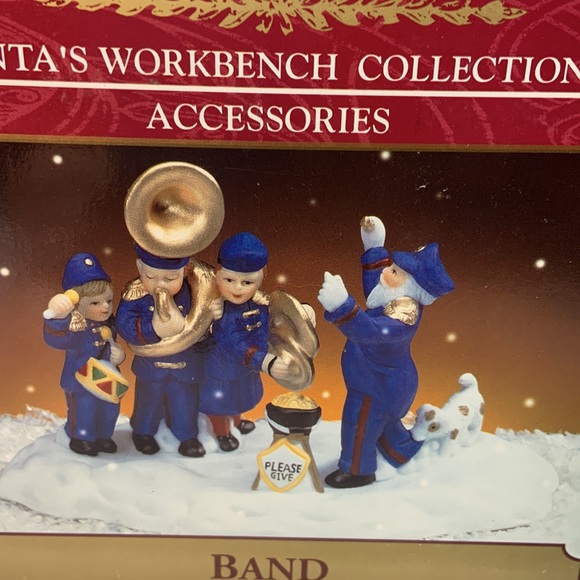 VNTG Santa’s Workbench Accessories - Band - Picture 2 of 3